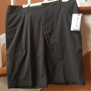 Marmot NWT Sz 34 Arch Rock shorts, charcoal gray